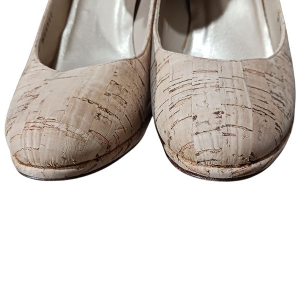 Stuart Weitzman Natural Cork Heels - Picture 5 of 14